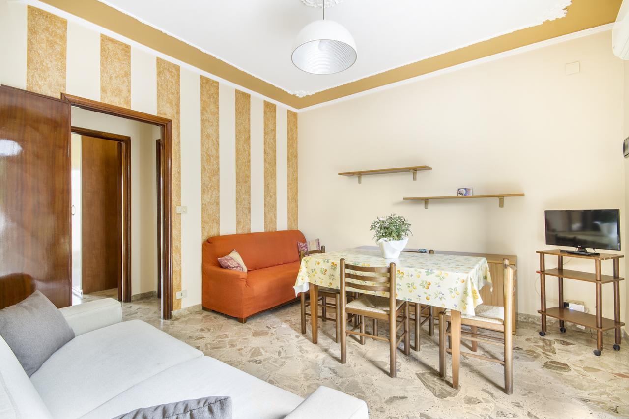 Casa Vacanza Paradise Vicino Cefalu Con Servizio Di Piscina A 3 Chilometri Apartman Campofelice di Roccella Kültér fotó